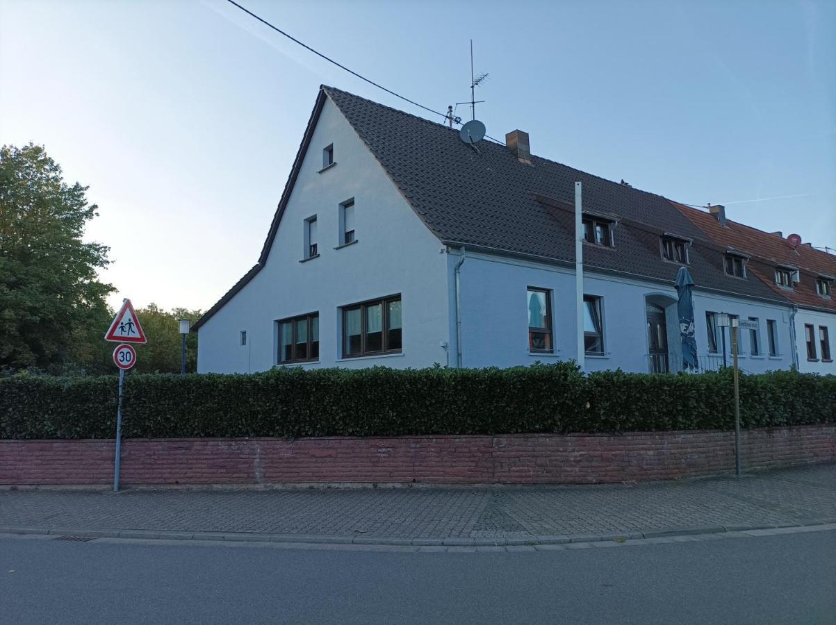 Gaststaette Molitor Leilighet Saarlouis Eksteriør bilde